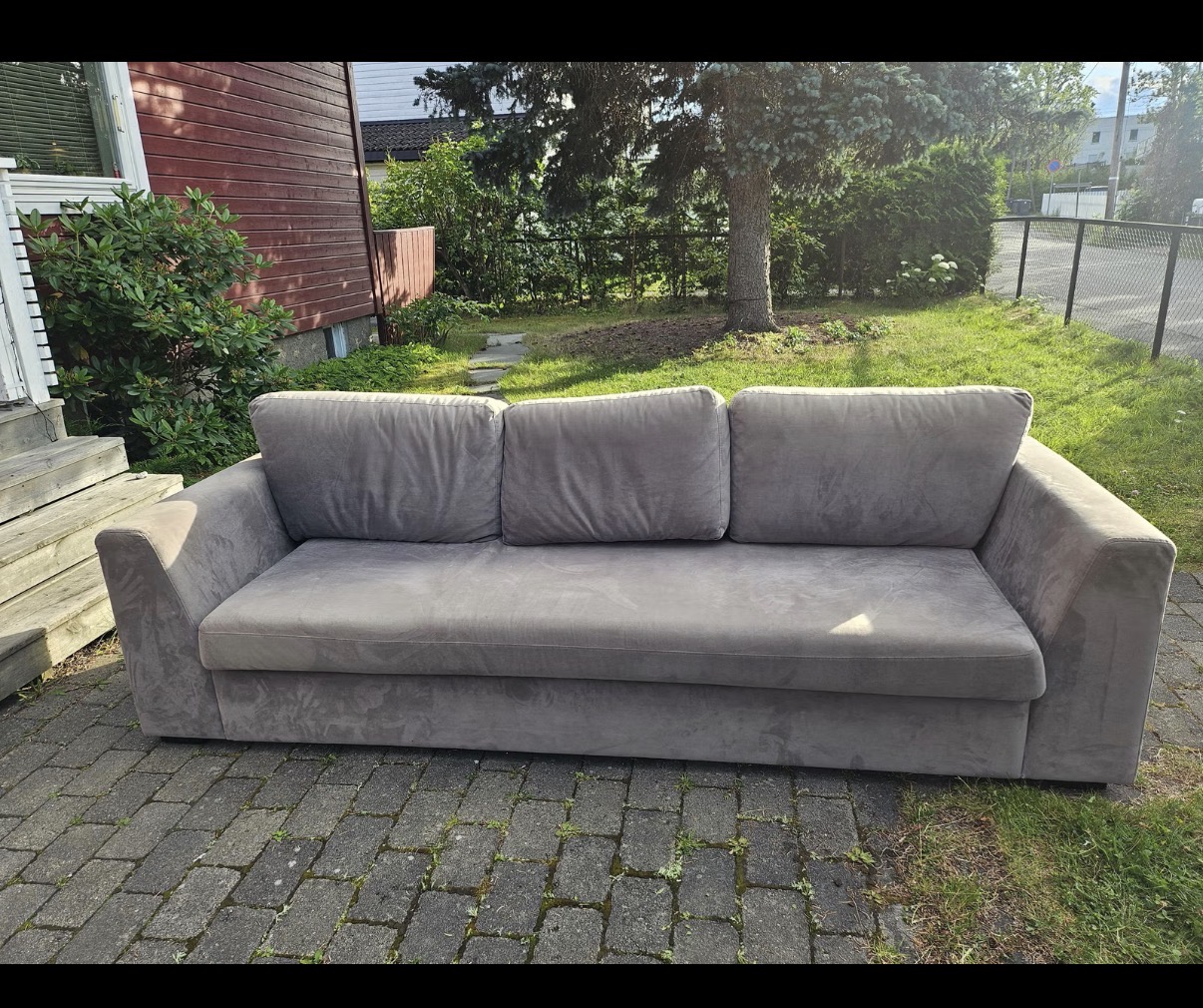 Oppdrag: 1 sofa levering